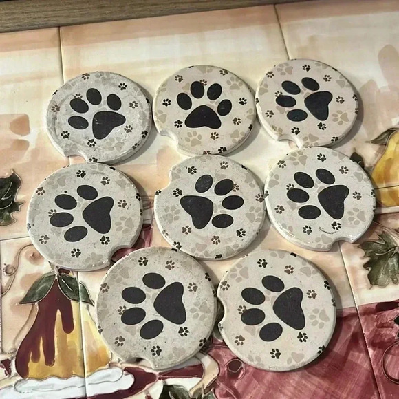 Ceramic paw tiles - Picture 1 of 3